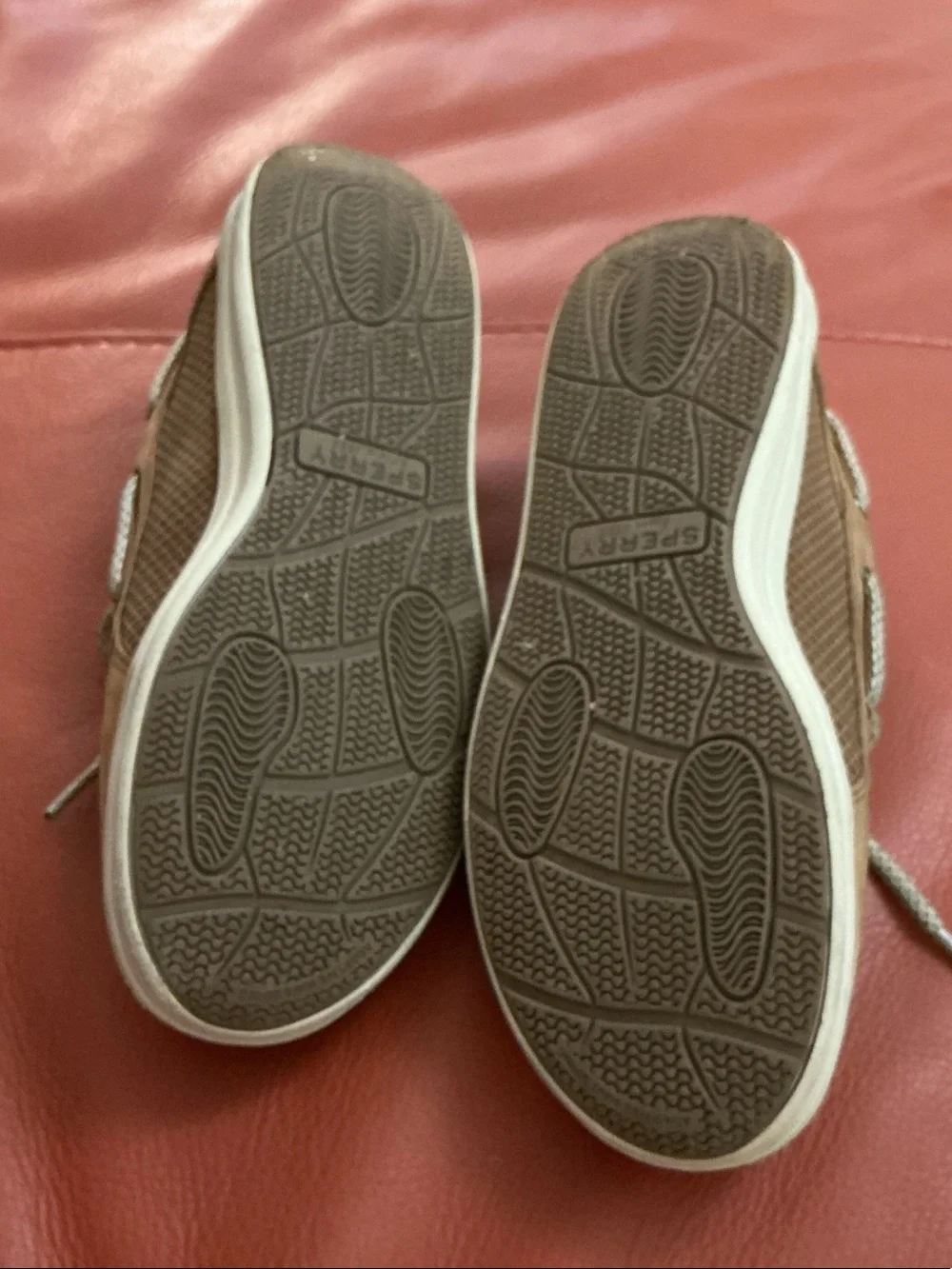 Sperry  Tan and Cream Deck Gamefish Boat Shoe Kids 5